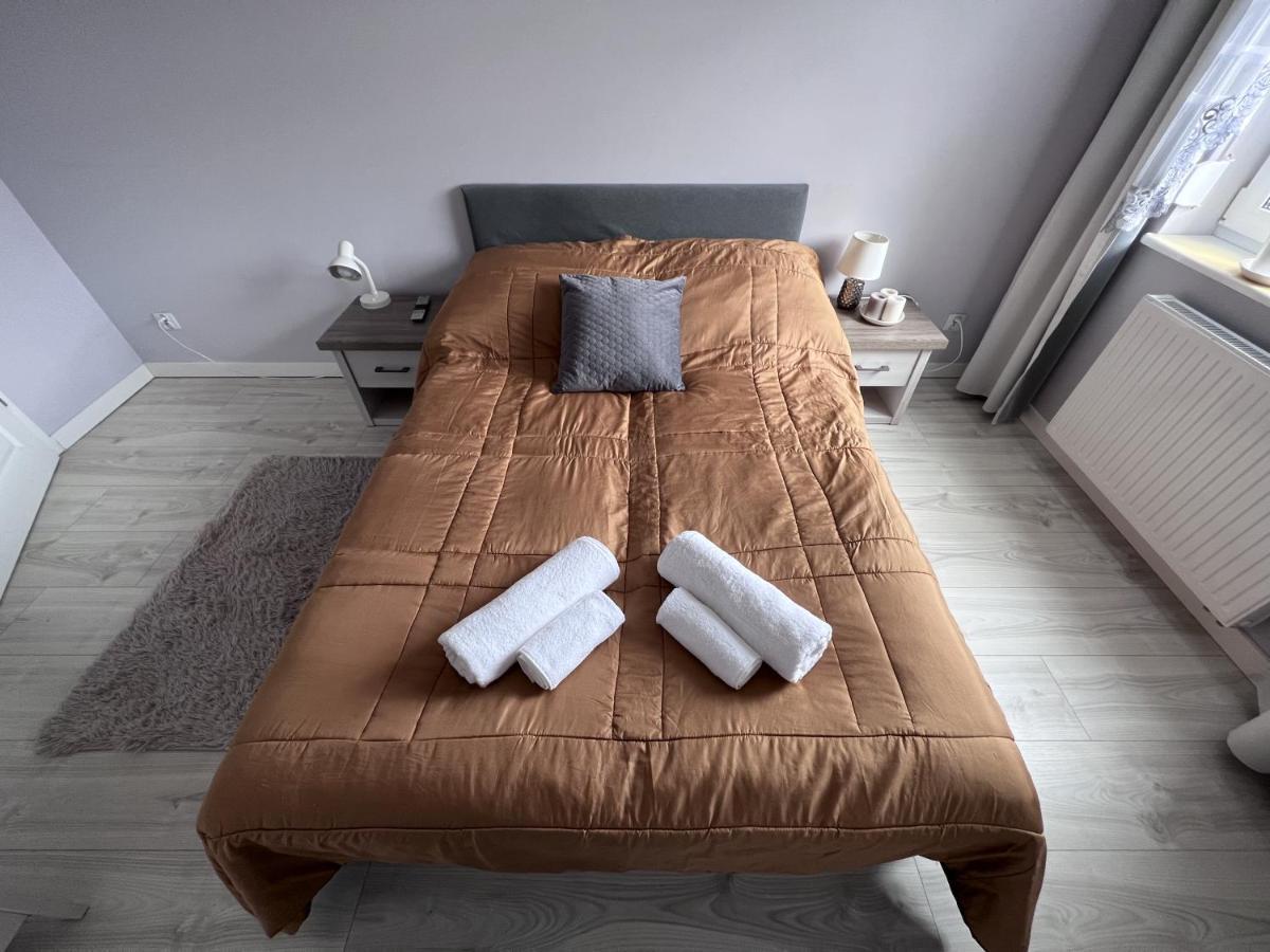 ילנייה גורה Apartament Z Tarasem Na Osiedlu Rakownica מראה חיצוני תמונה
