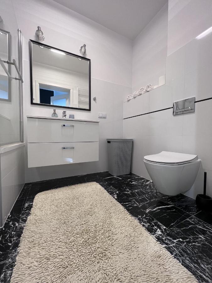 ילנייה גורה Apartament Z Tarasem Na Osiedlu Rakownica מראה חיצוני תמונה